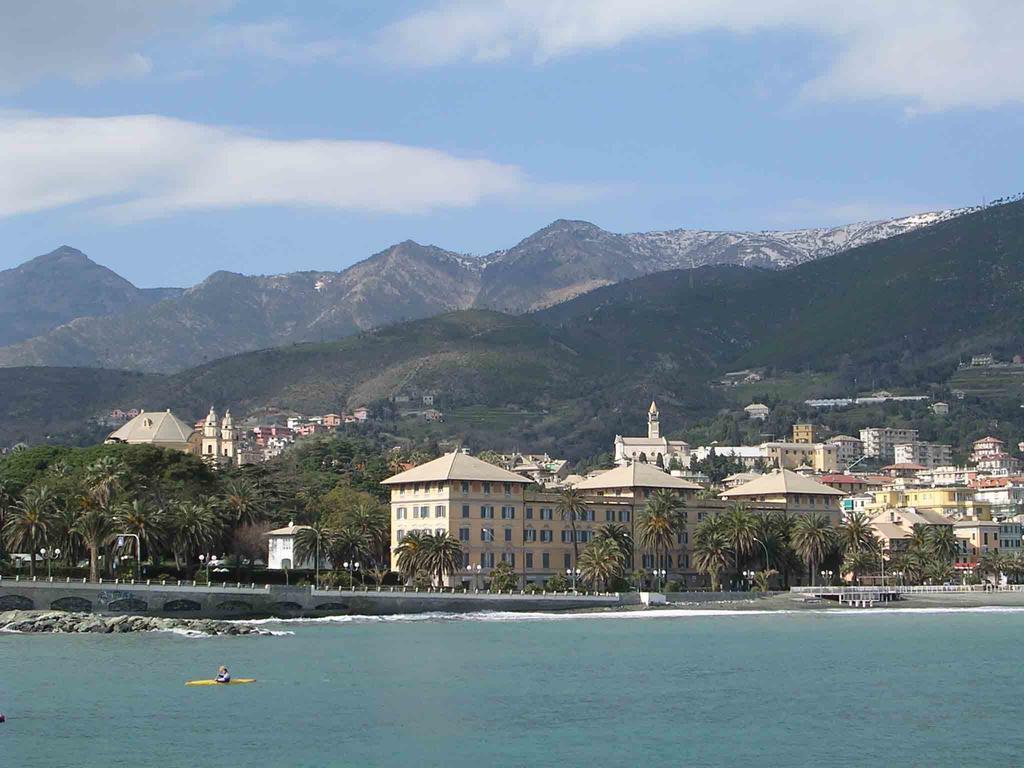 Hotel Riviera Arenzano Exterior foto